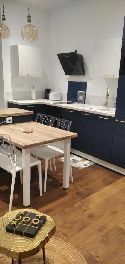 La Douce Nuit Apartment Fougères Екстериор снимка