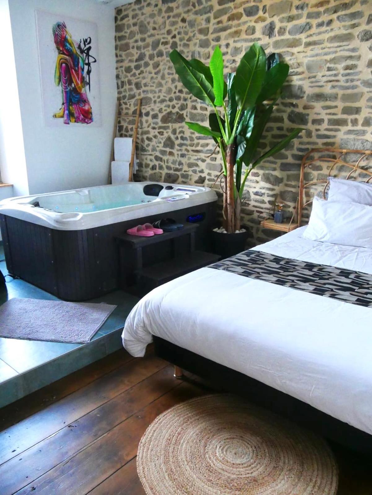 La Douce Nuit Apartment Fougères Екстериор снимка